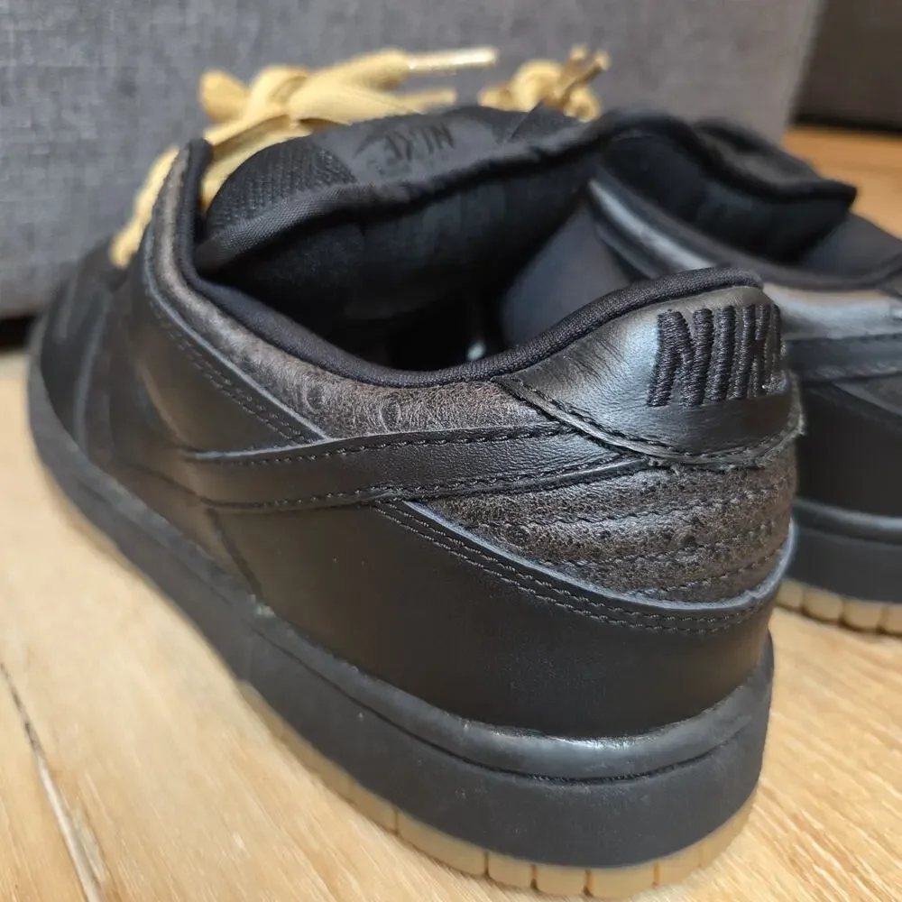 2003 Nike SB Dunk Low Pro Ostrich 304292-003 Men's Size 10 Black Gum Vintage